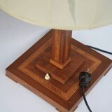 Lampe de table avec incrustations et abat-jour en soie