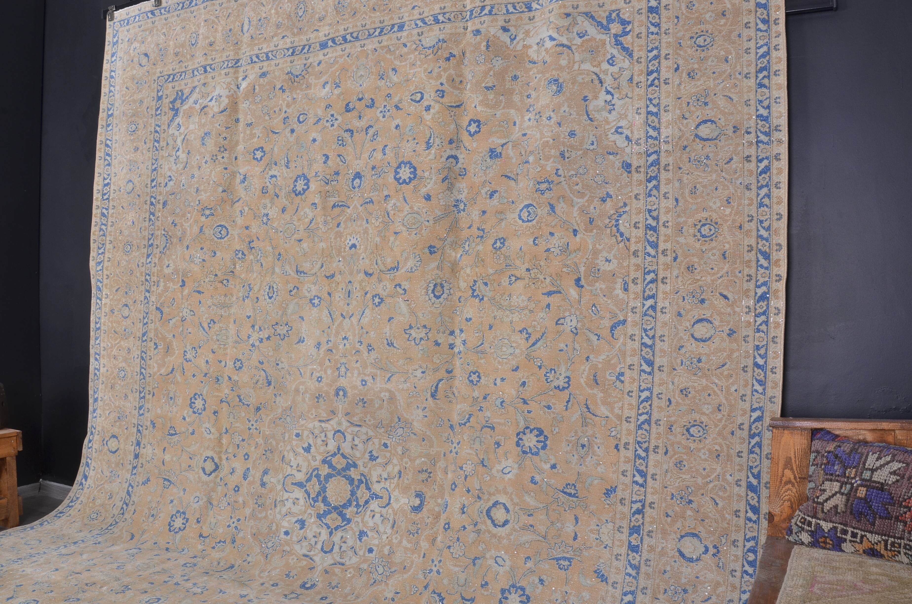 Perrian Vintage Vintage Wool Rug