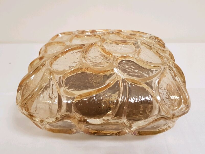 Ceiling light amber
