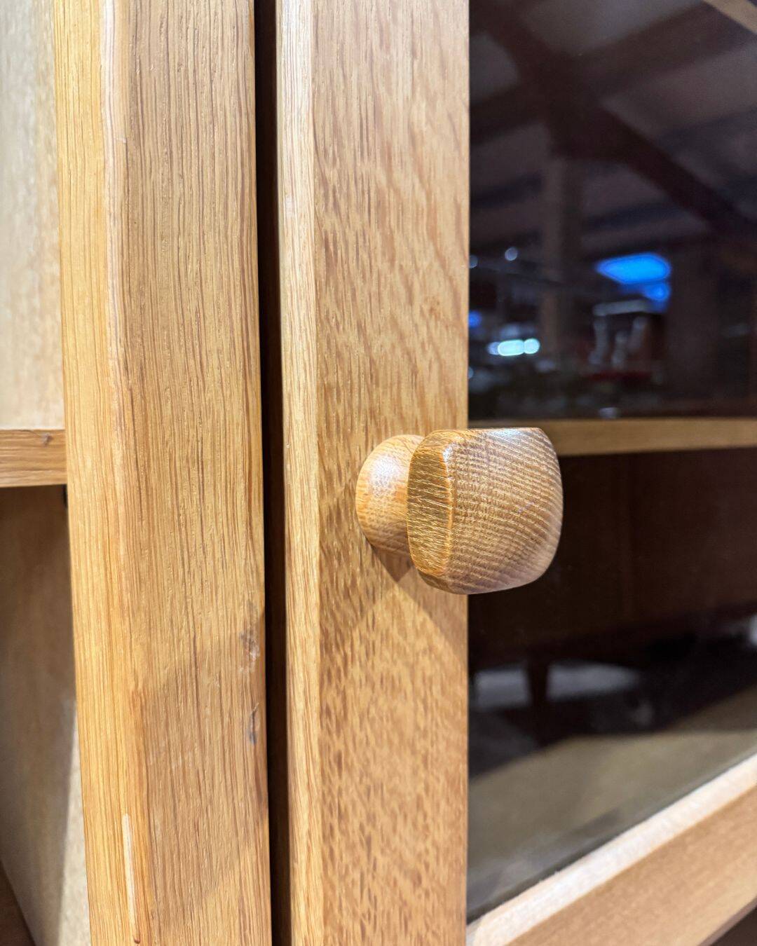 Guillerme & Chambron Library