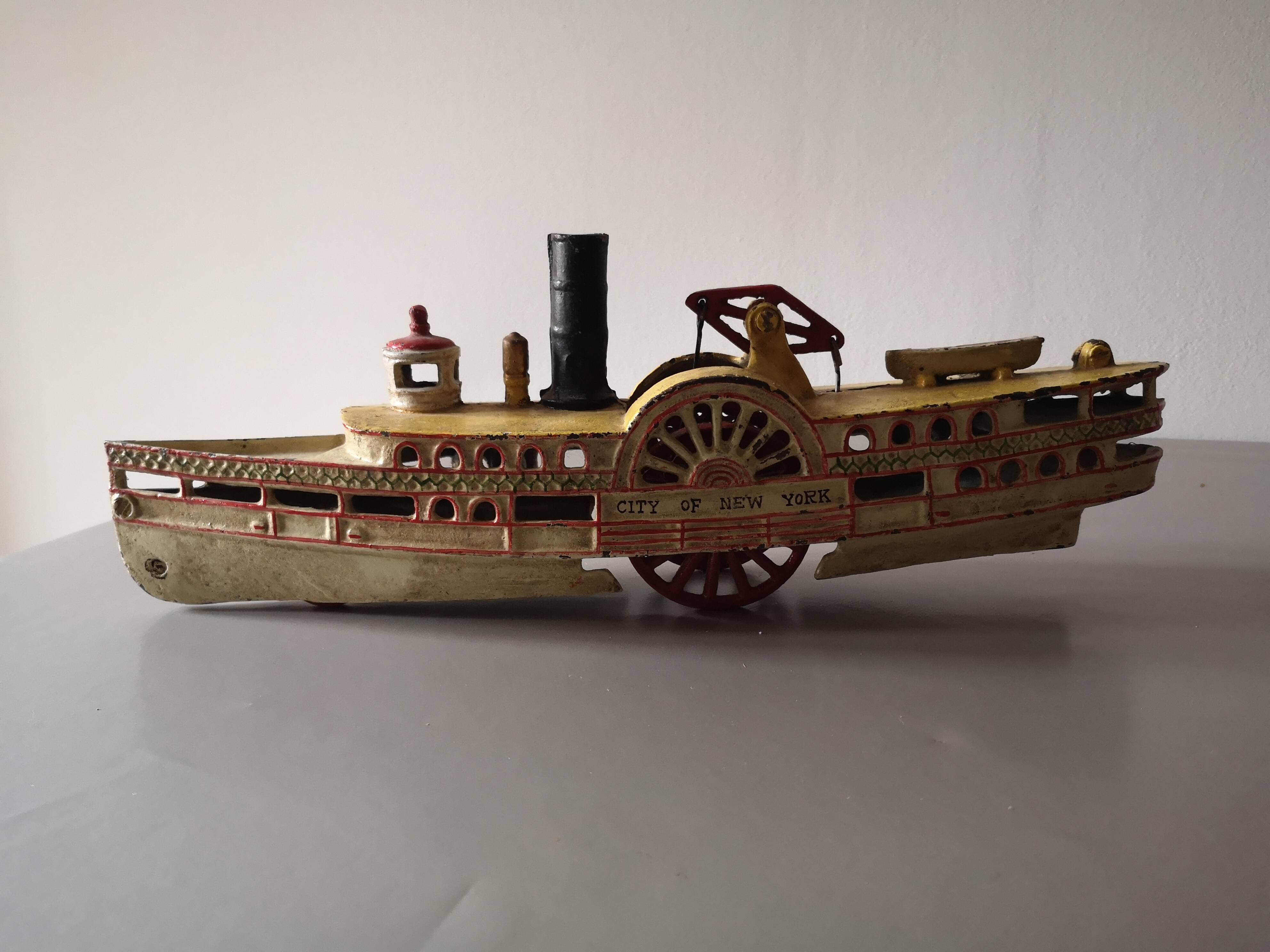 Pull-along toy Wilkins Company