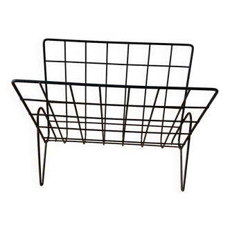 Black galvanized metal magazine rack
