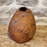 Stoneware vase with incised decoration