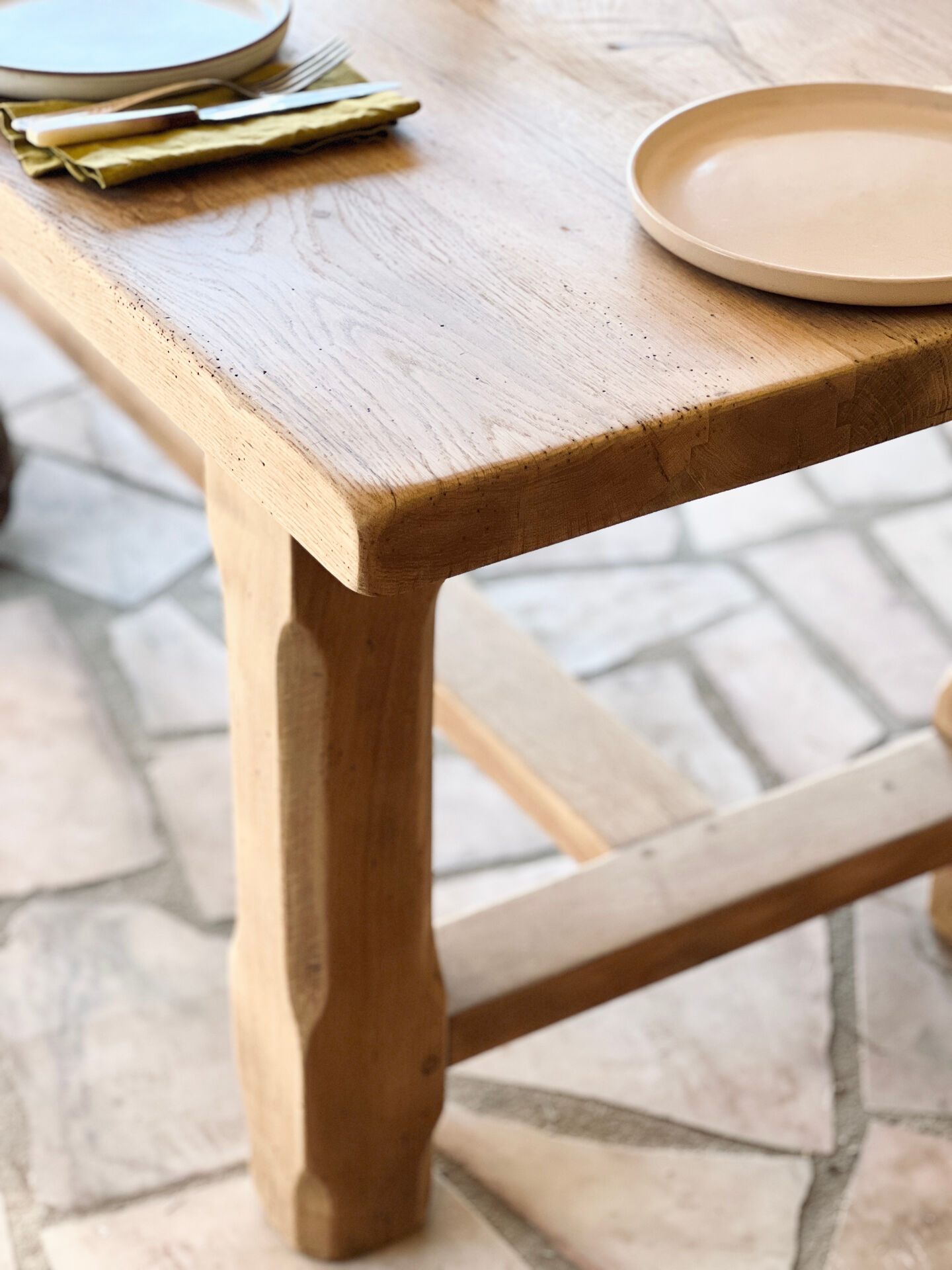 Large farmhouse table - solid oak - drawer