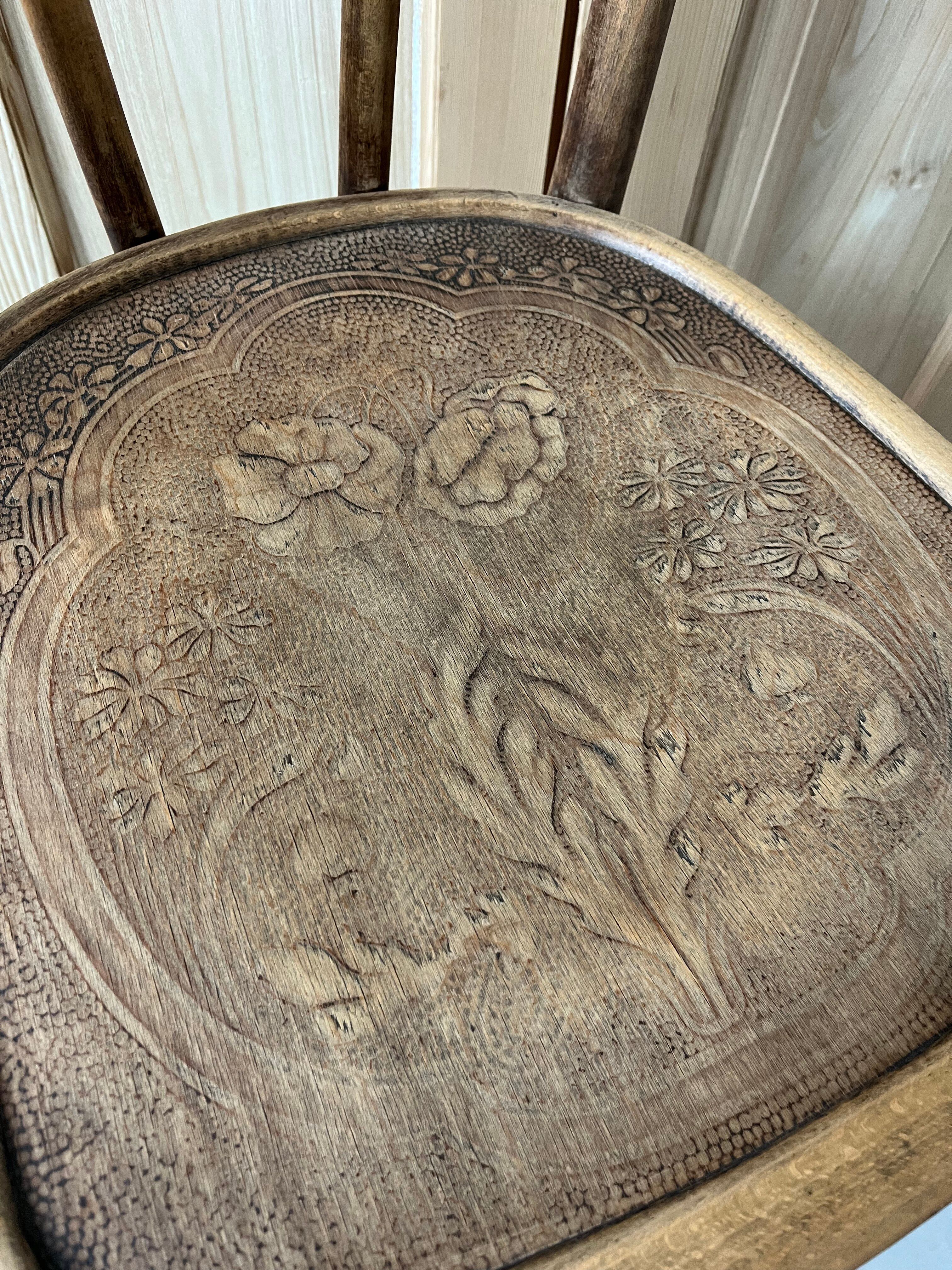 Chaise bistrot assise coquelicot, 1900