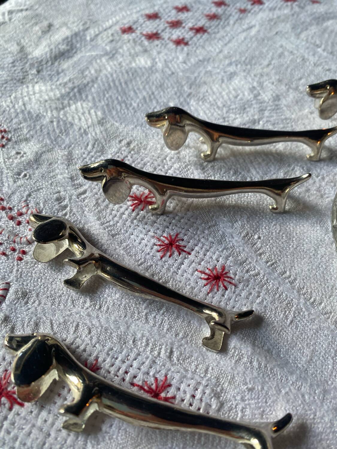 Set of 6 silver metal dachshund knife rests