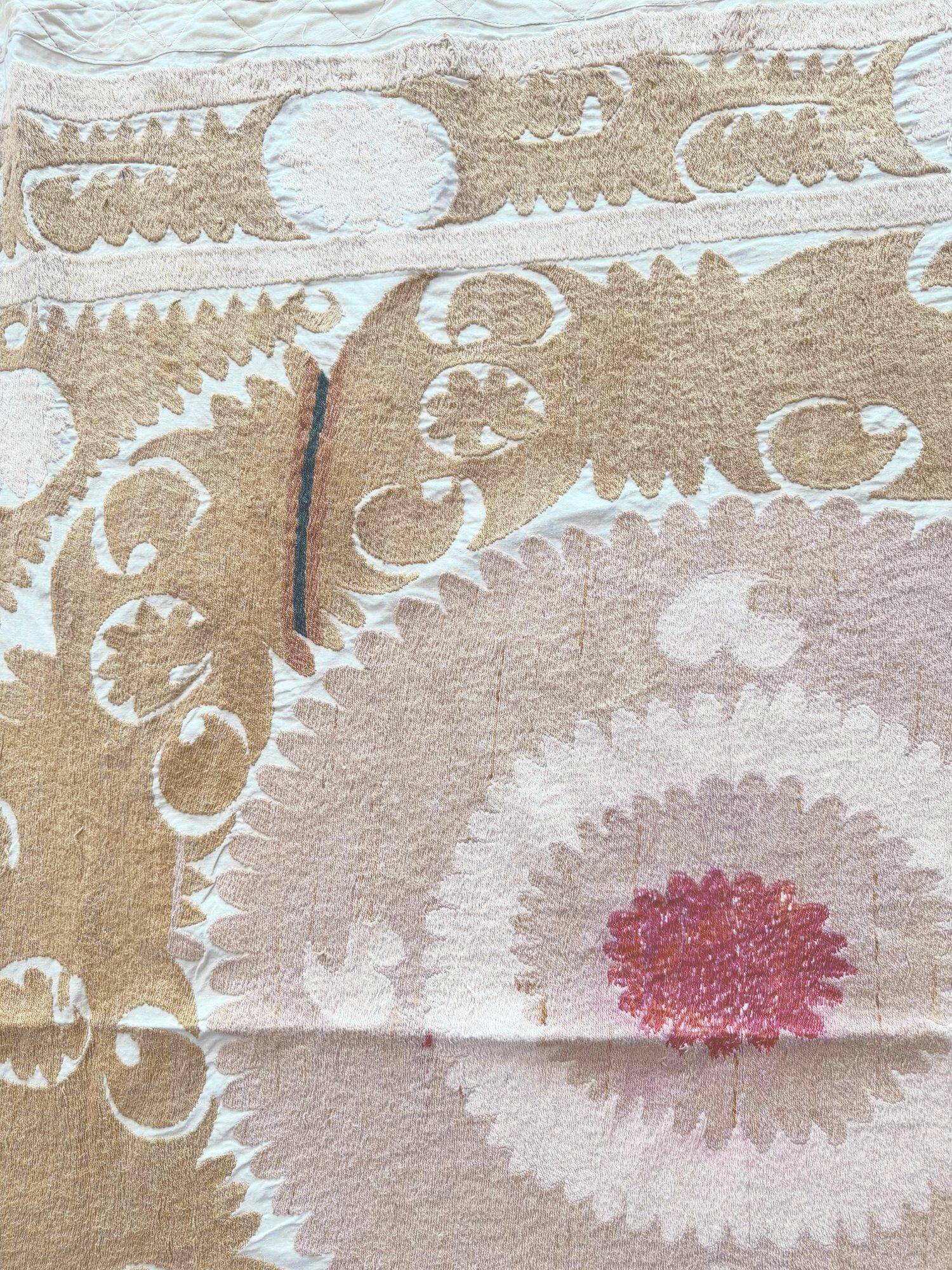 Vintage hand-embroidered tablecloth 132x146 cm