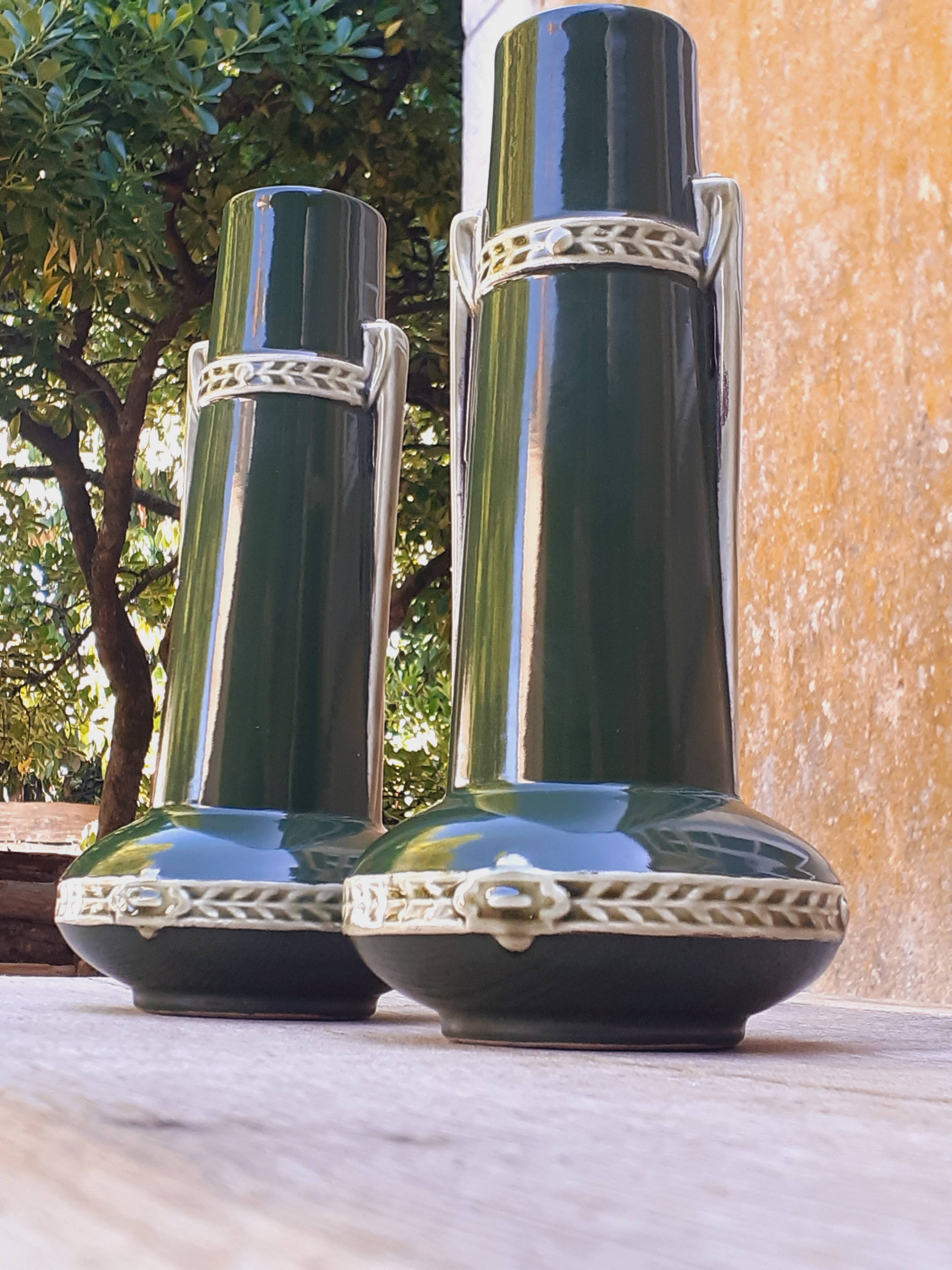 Pair of Art Nouveau barbotine vases by Gustave de Bruyn