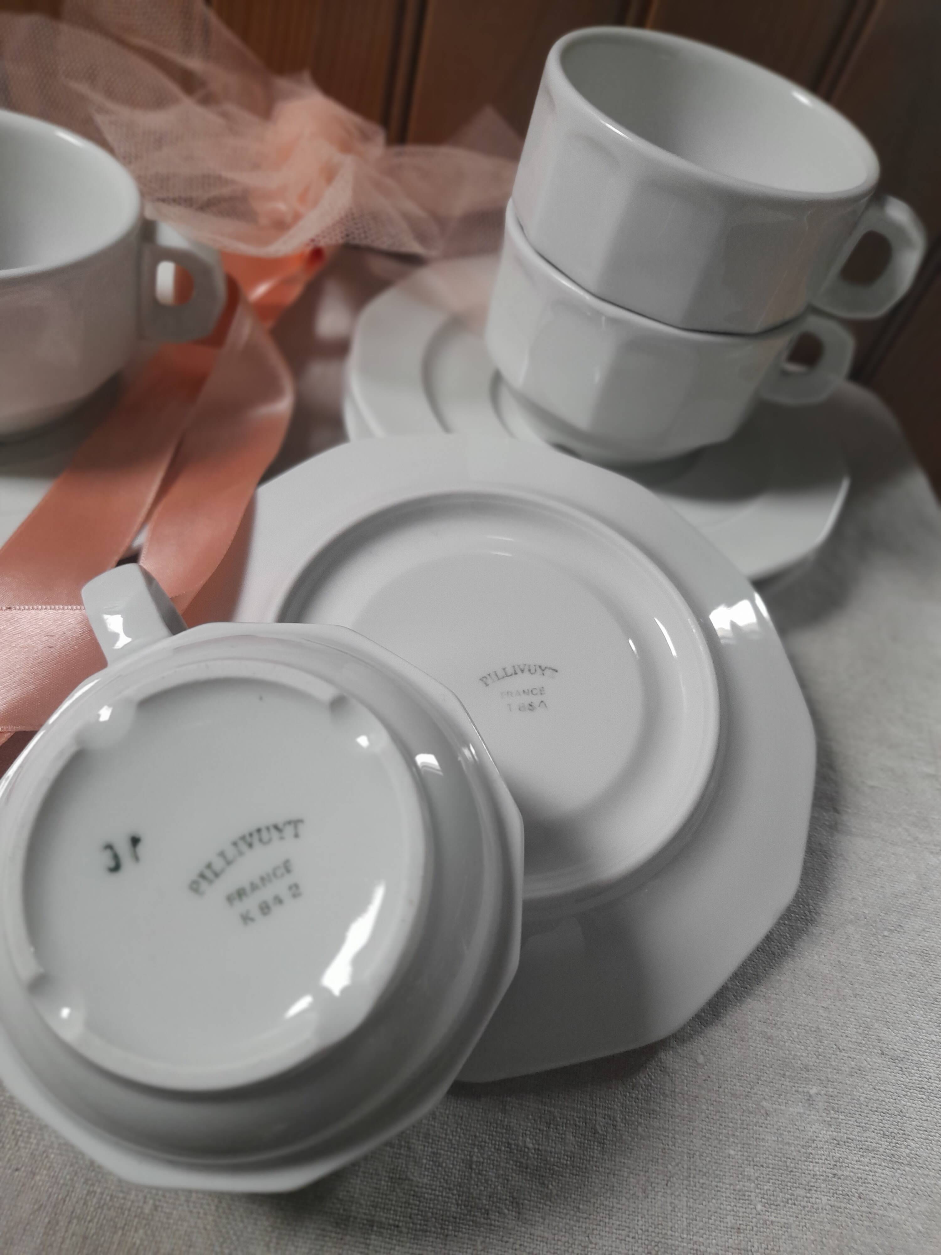 4 tasses & sous-tasses bistrot de Pillivuyt, vintage 70's