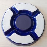 Serving dish with compartments