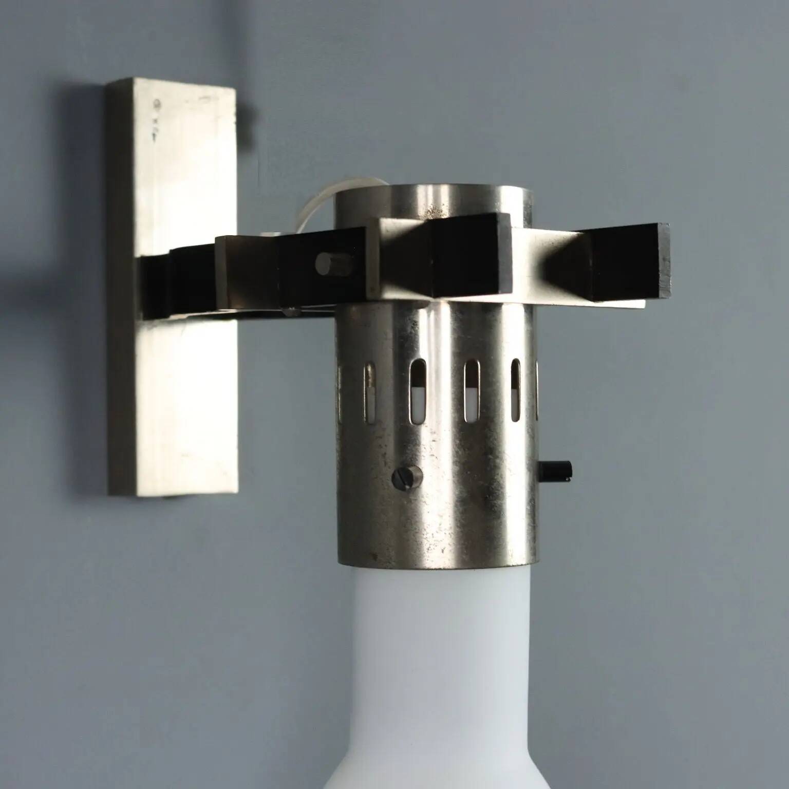 Vintage wall light in lacquered metal and glass, Italy, 1960s.