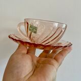 Set of 6 cups and vintage saucer in rosaline from Arcoroc