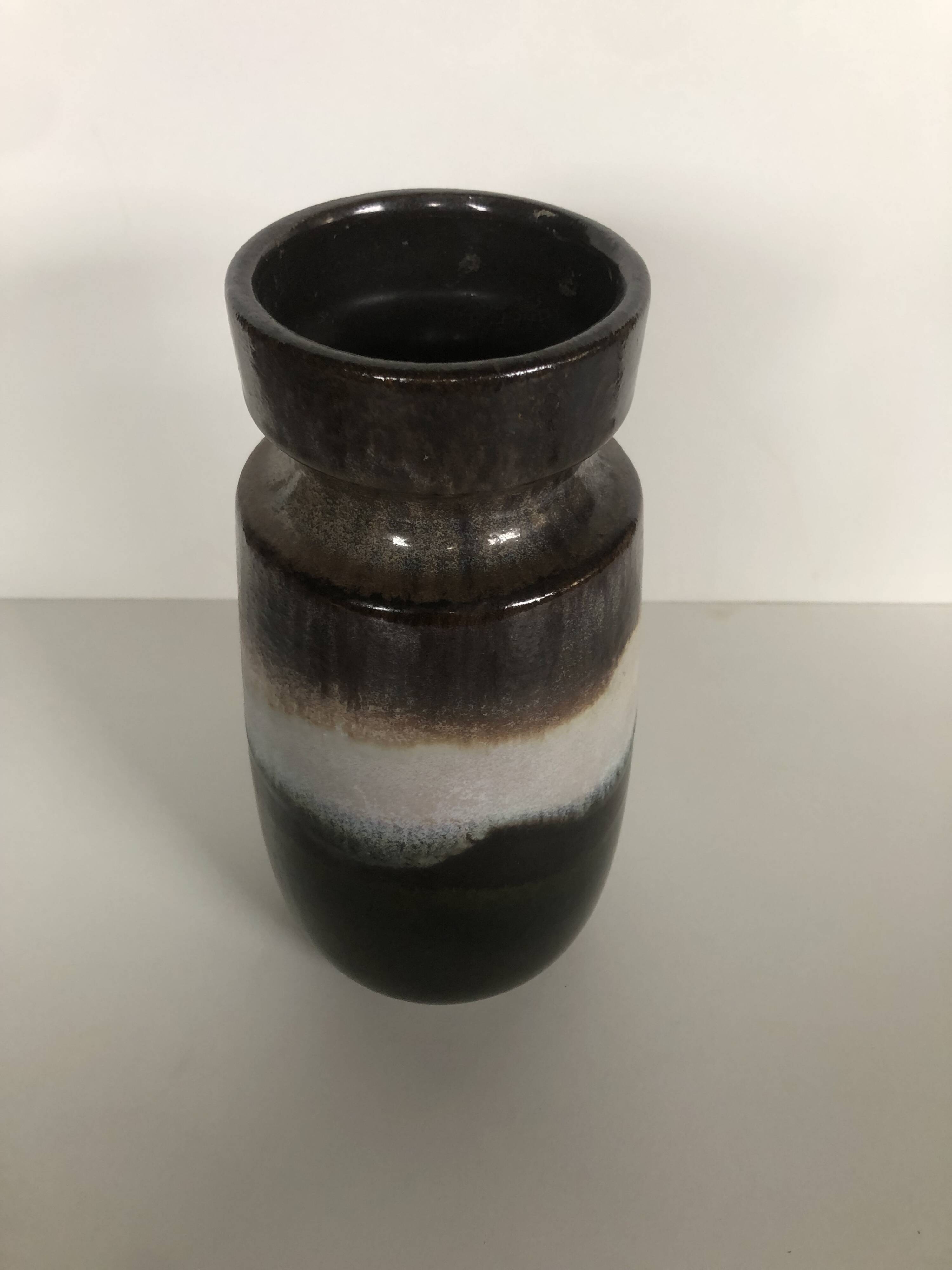 Ceramic vase