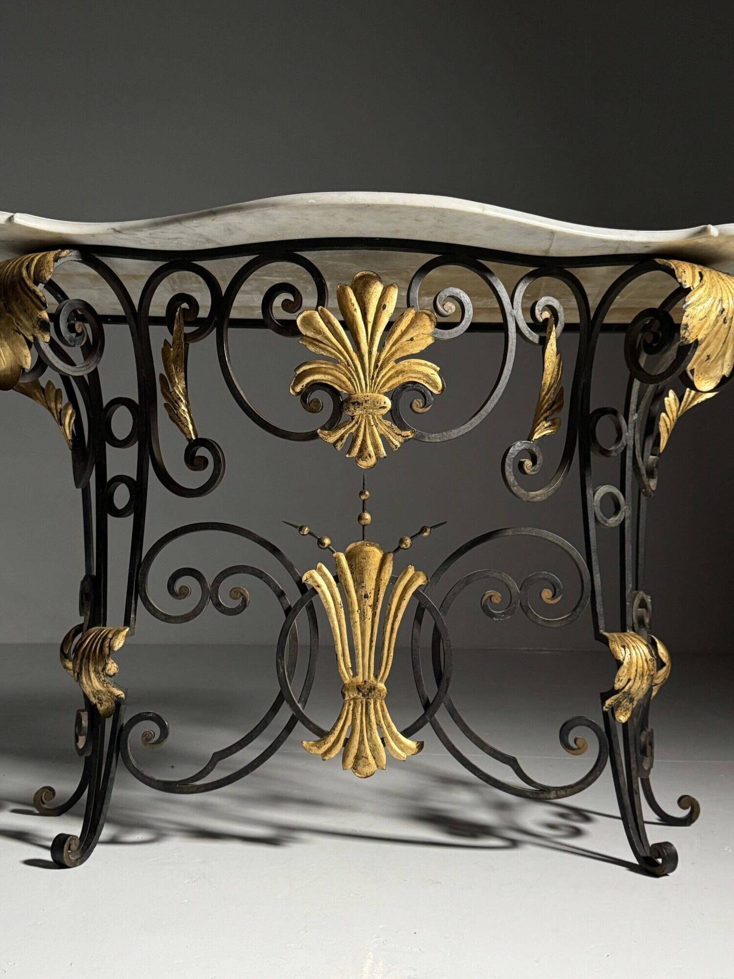 Table console en fer forgé avec marbre, années 1950