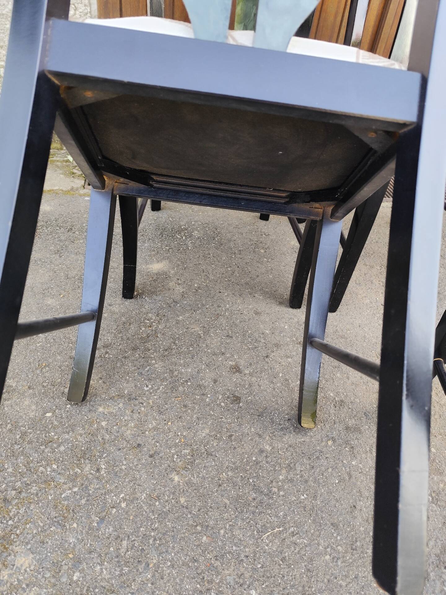 Set of 4 chairs
