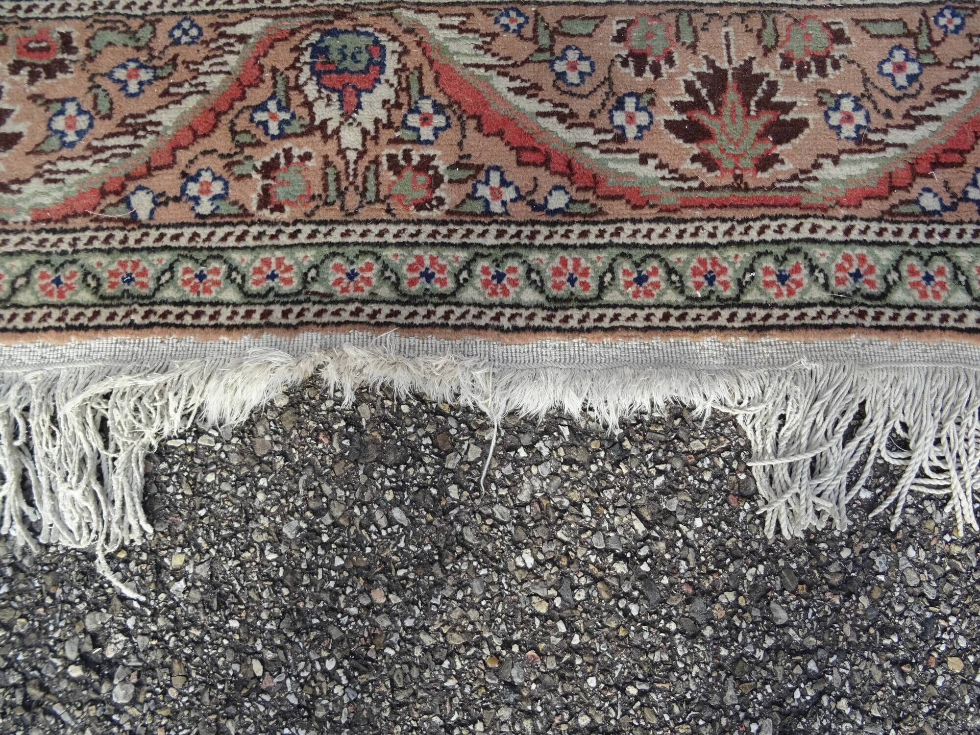 Grand tapis Oriental laine fait main