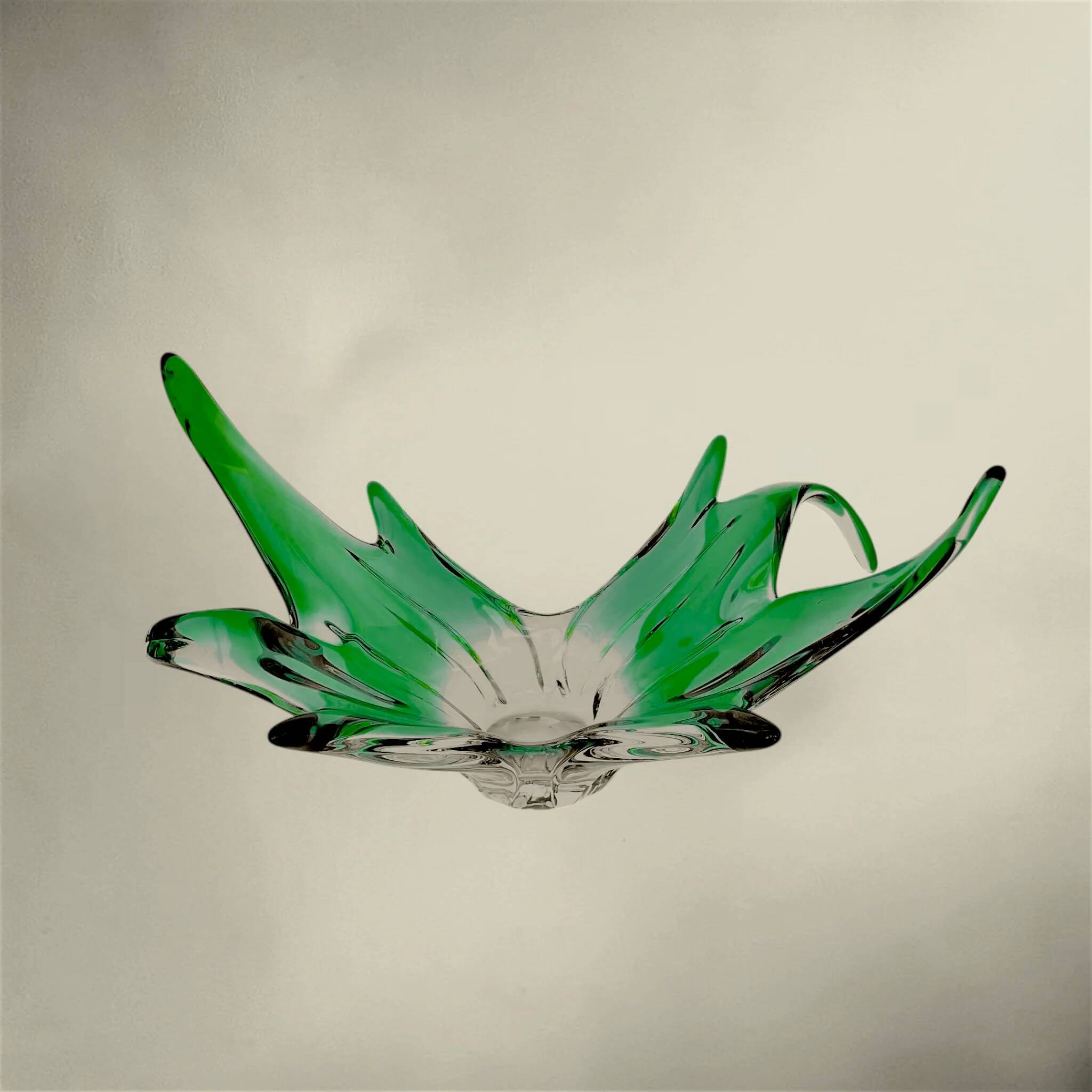 Large green blown glass bowl – art glass centrepiece – 1960s/70s