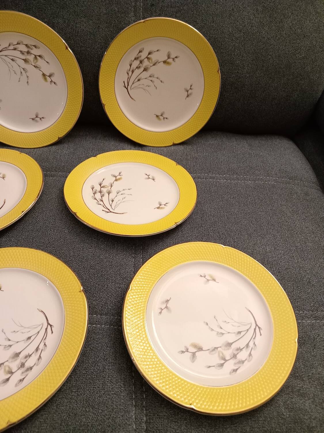 Lot d'assiettes à desserts vintage