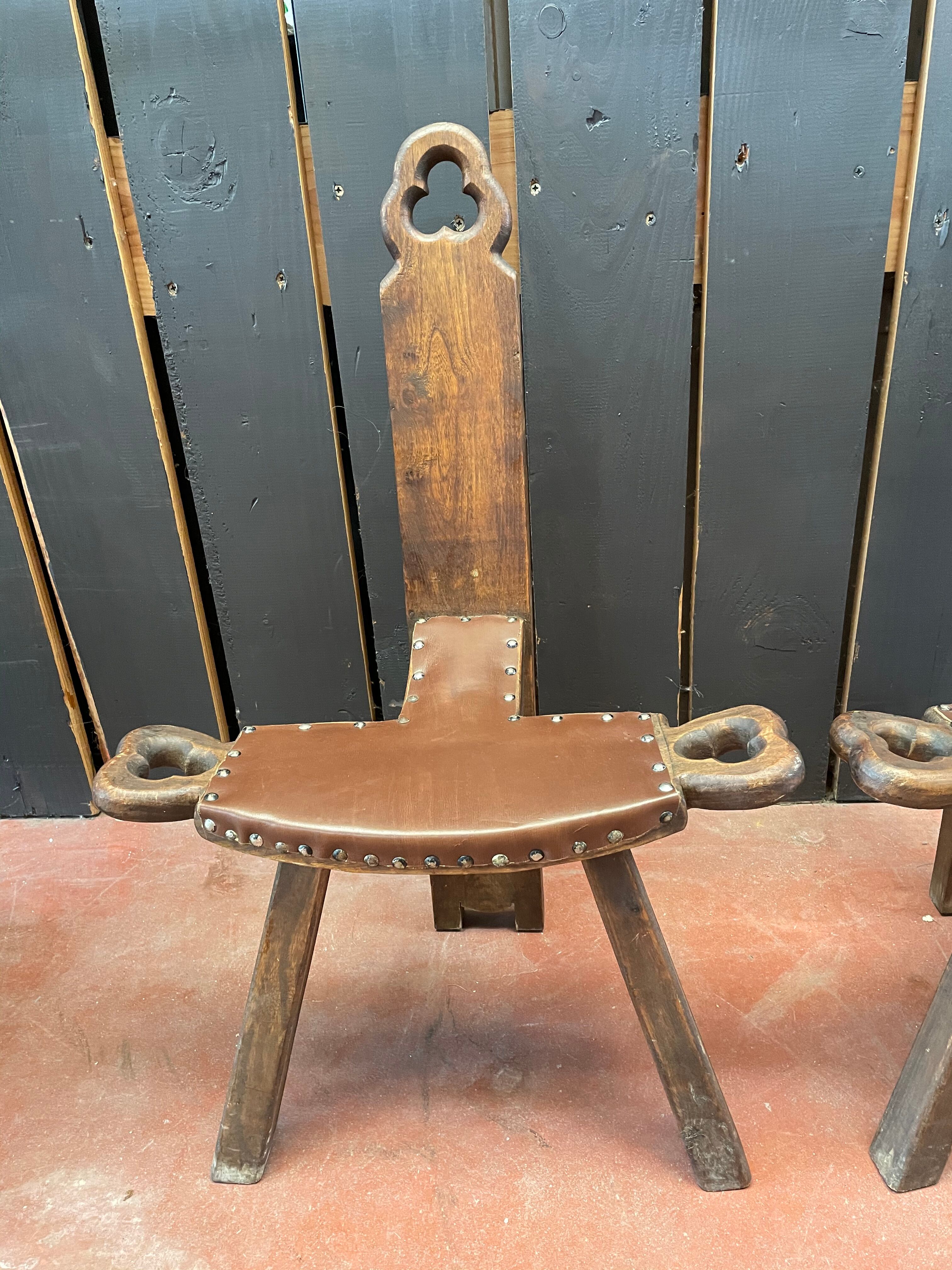 Pair of tripod chairs