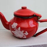 Enamel teapot