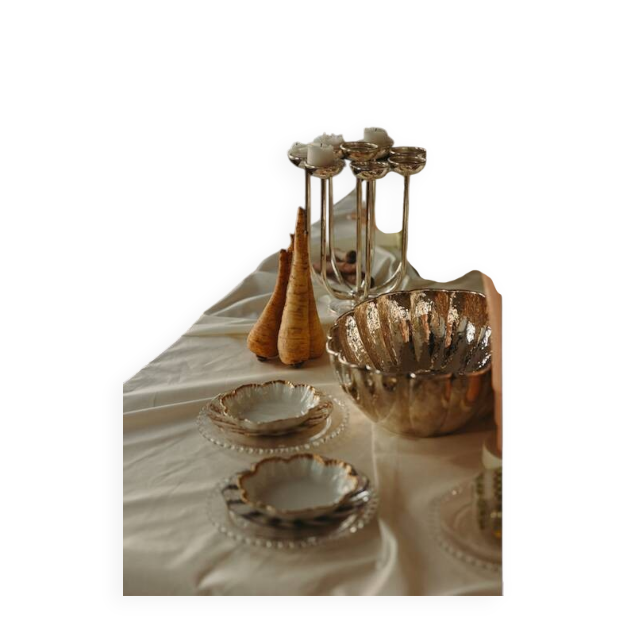 Set of eight small bread plates in white Limoges porcelain