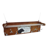 Wall coat rack