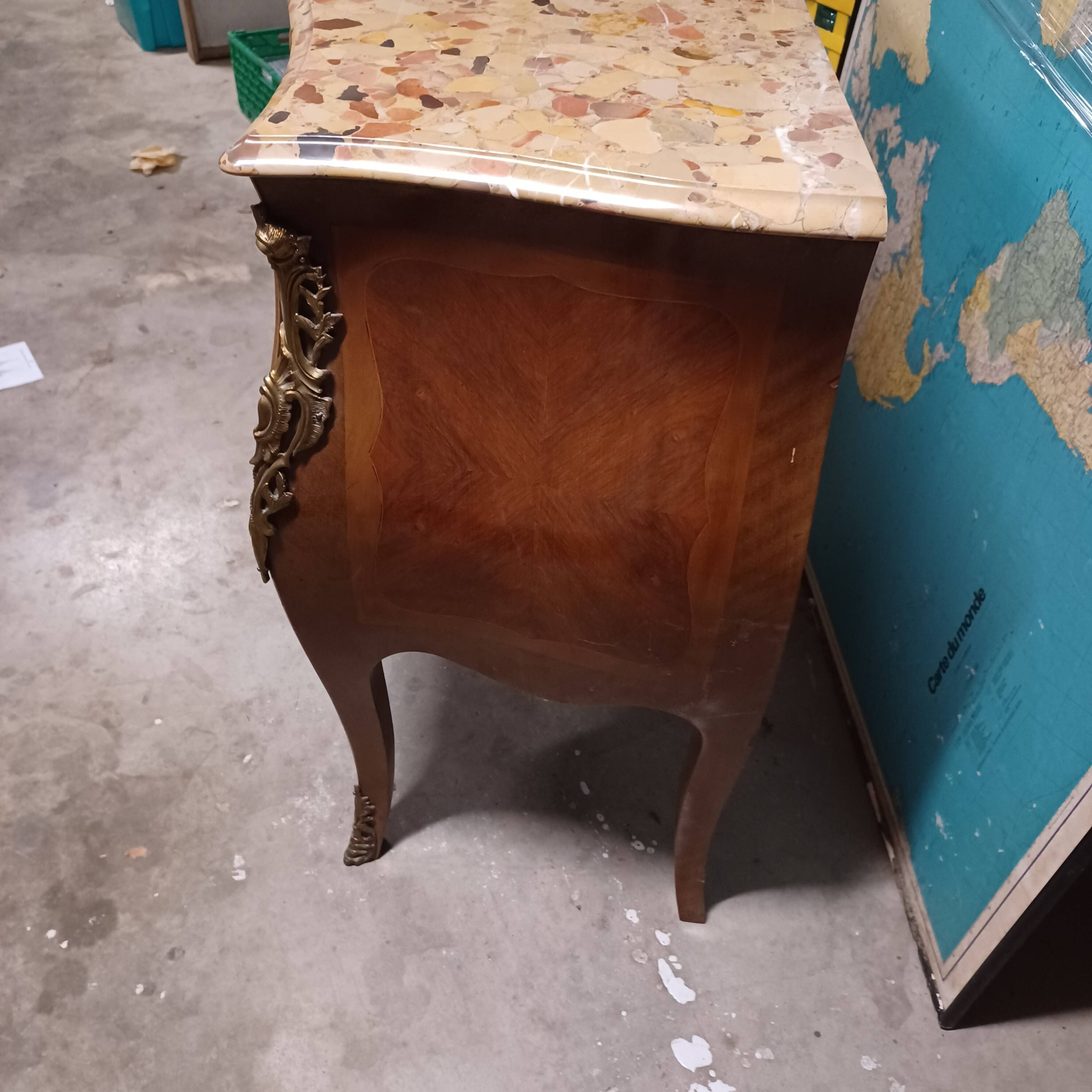 Secretary chest of drawers