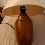 Pair of bedside lamps, varnished wooden foot, art deco spirit, 1980s/1990s