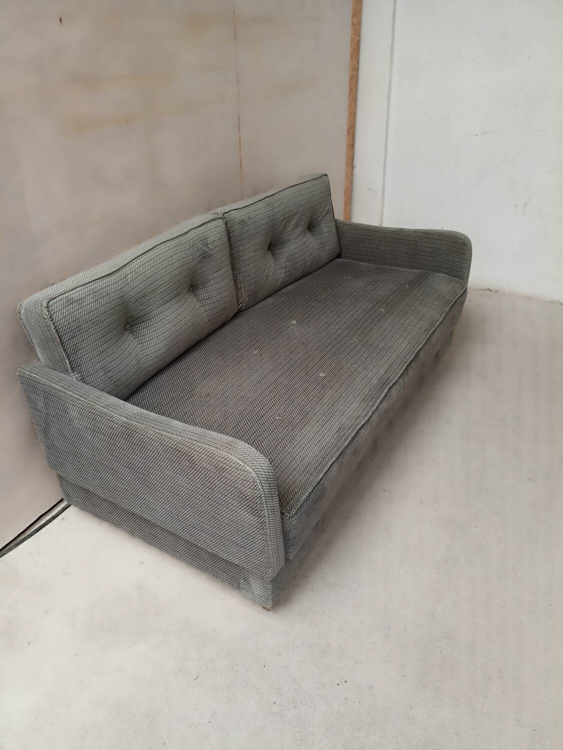 Vintage daybed sofa