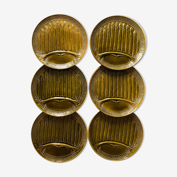 Suite of 6 asparagus plates in slurry earthenware