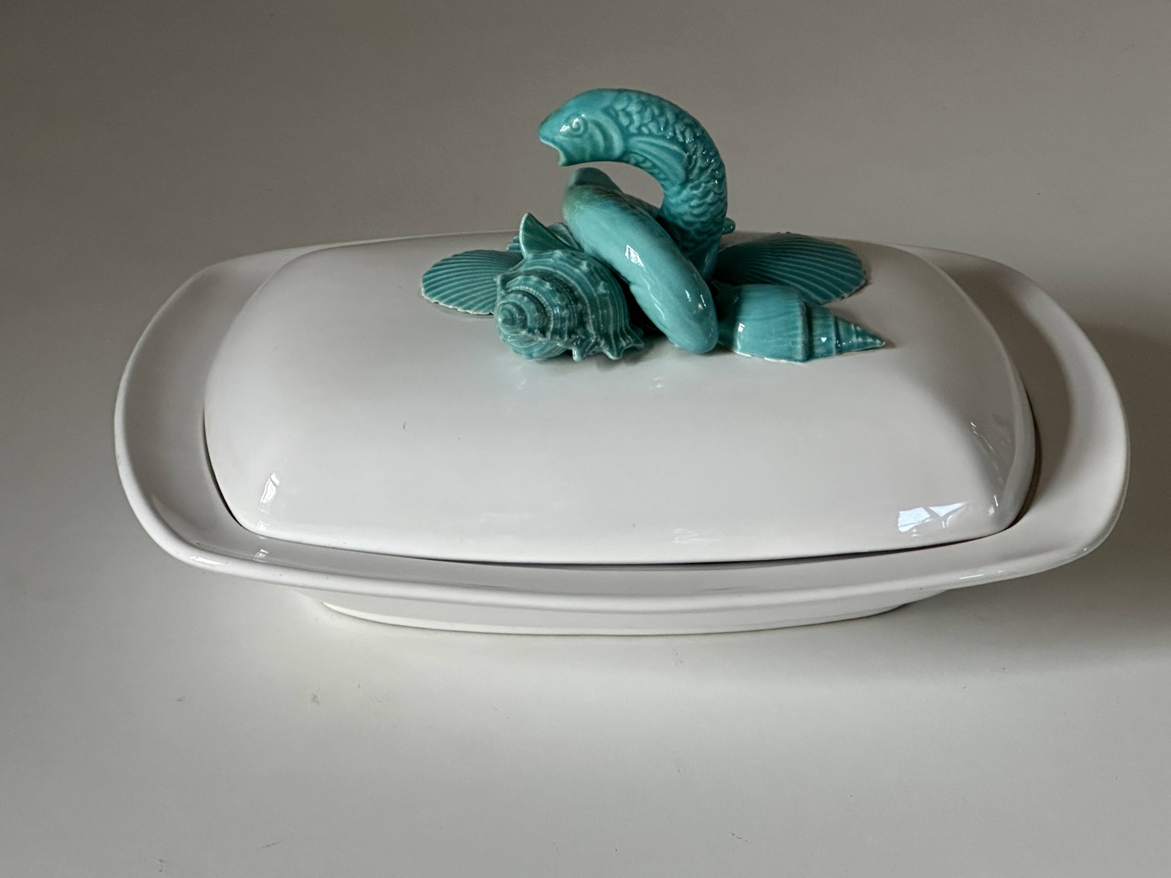 Vintage signed fish dish from the 60s and 70s