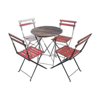 Folding garden furniture