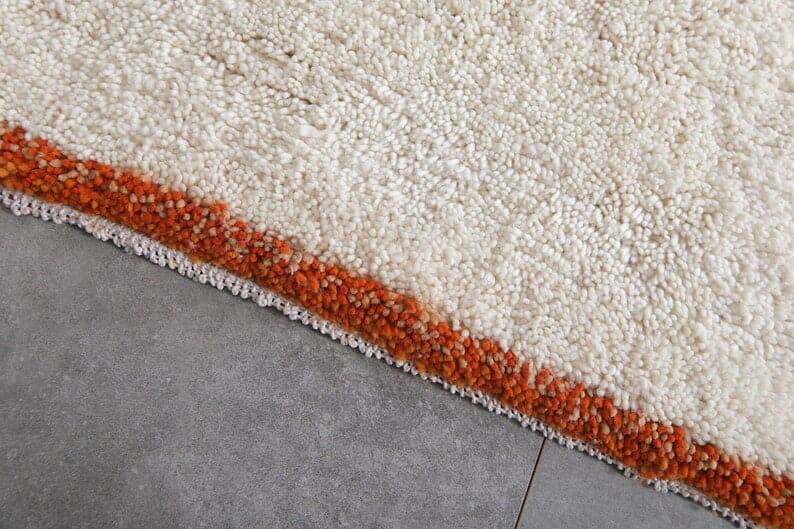 Tapis en laine petit taille de oued zem taille 100 x 200 cm
