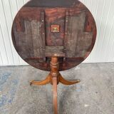 20th mahogany round table