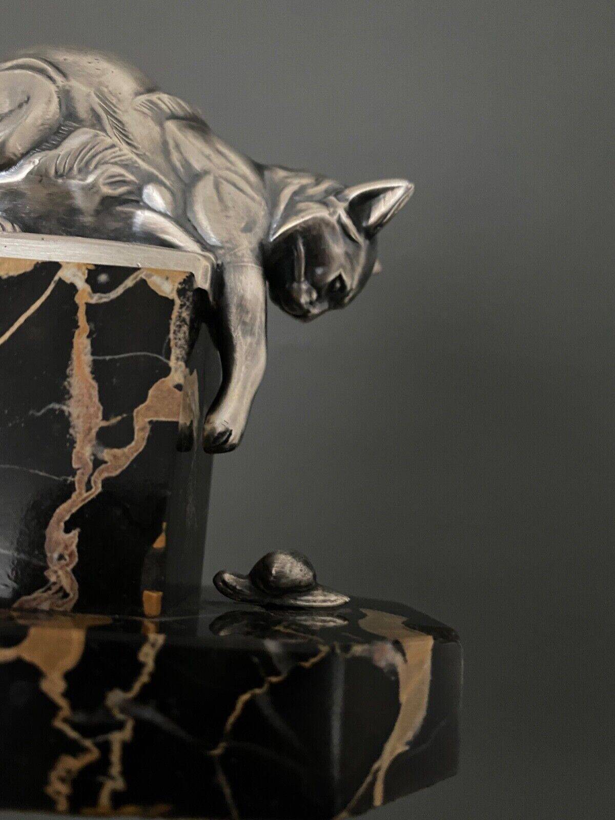 Pair of Hippolyte Moreau Art Deco spelter cat bookends