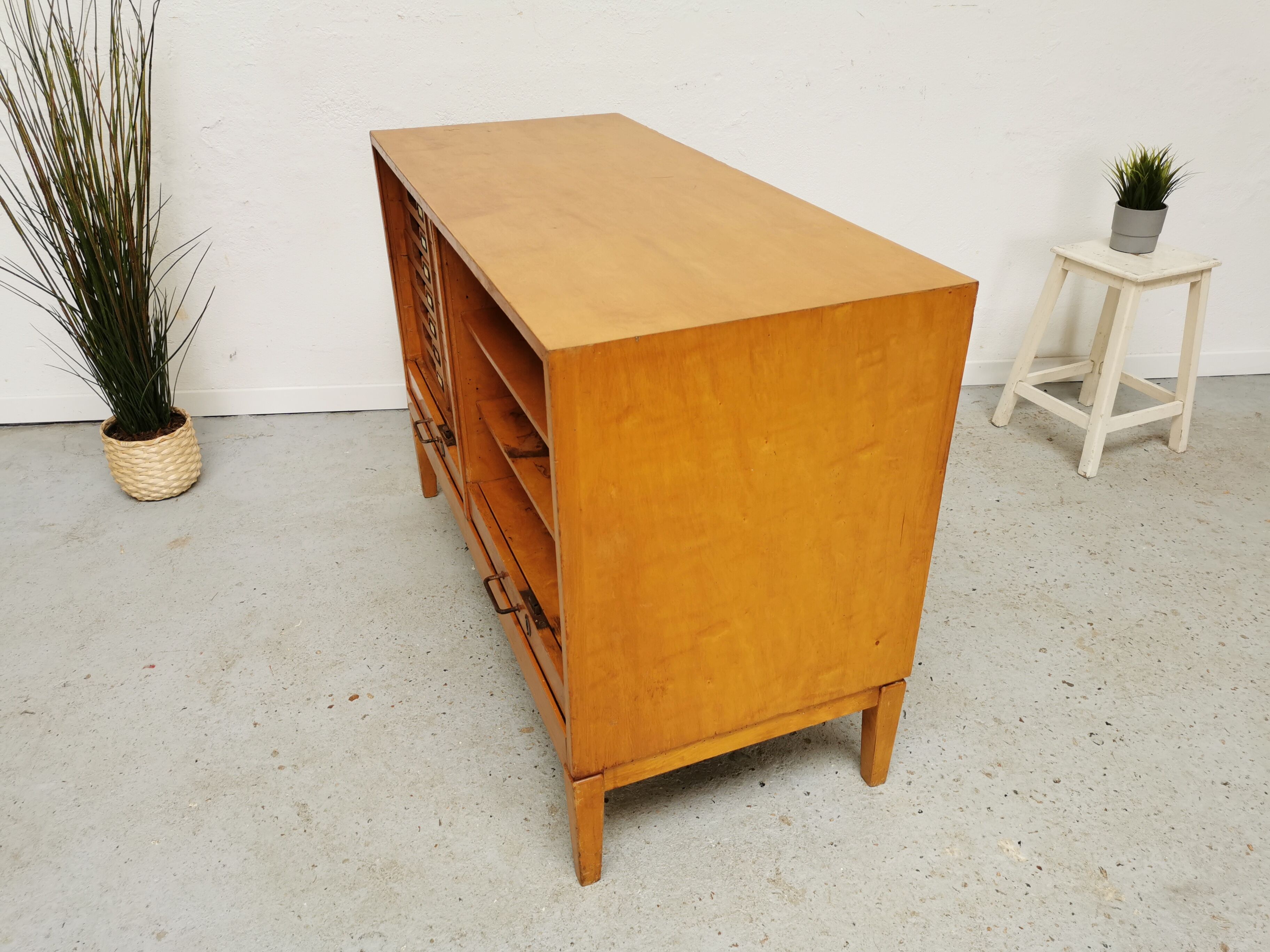 Scandinavian curtain binder NK 1948