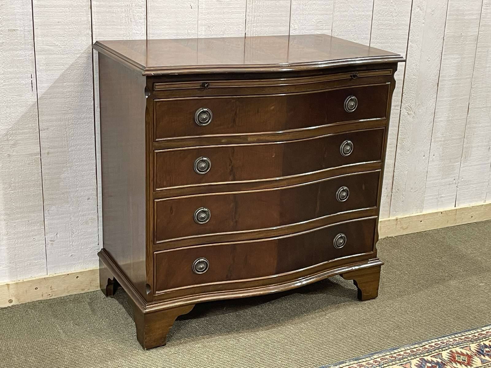 English mahogany commode from the 1950s.