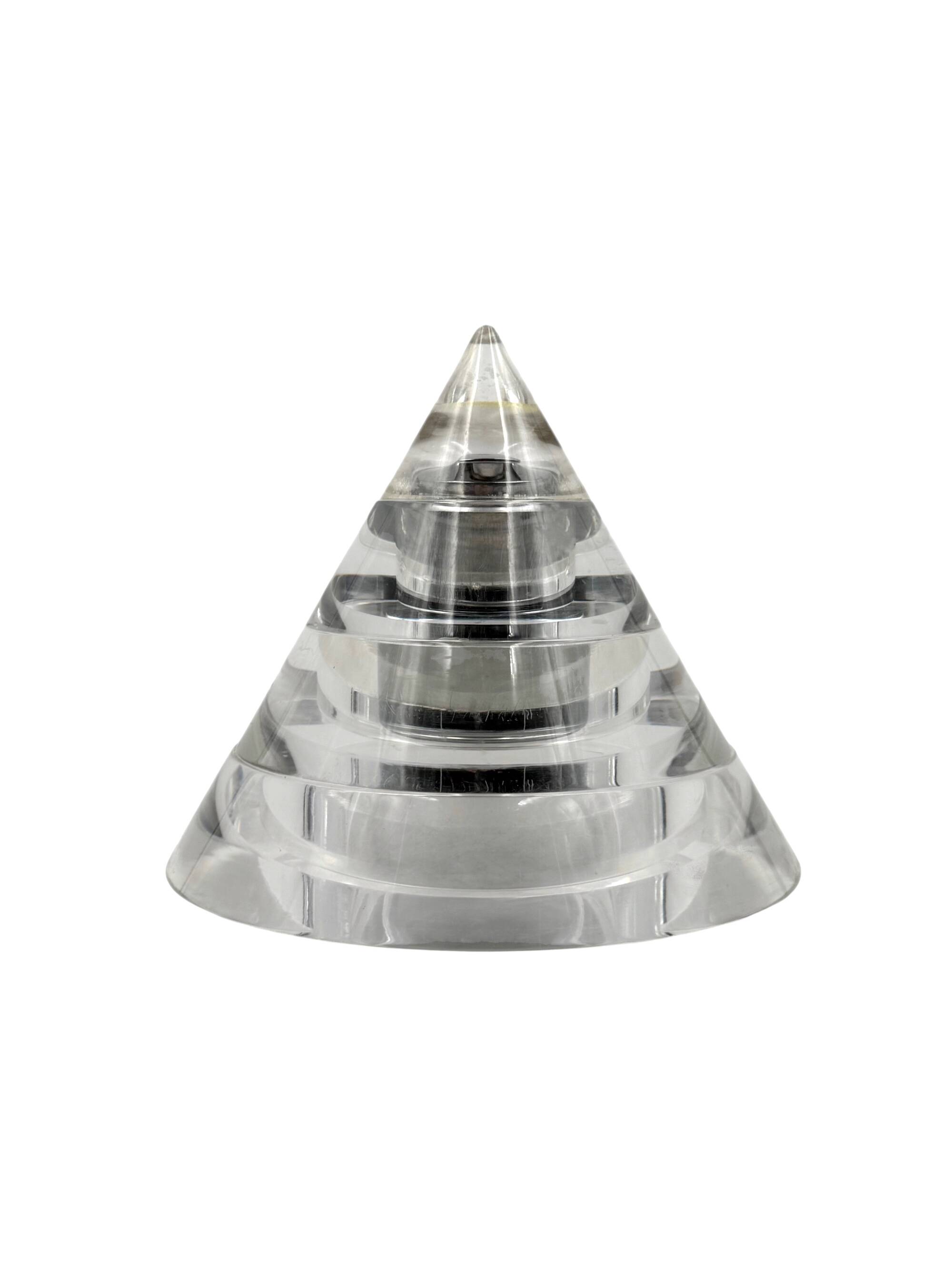 Space age lucite conical smoking set, Italy 1970
