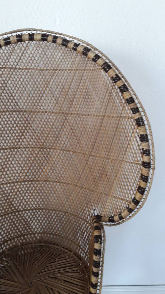 Fauteuil Emmanuelle en osier vintage