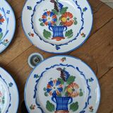 Set of 4 old Saint Clement plates with bouquet of flowers
