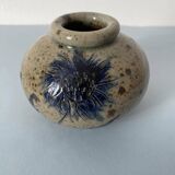 Vase boule en grès pyrité signé Suzanne Dauliach