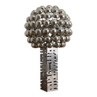 Kinetic lamp Building. Curtis Jere. 1970. Space age.