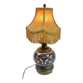 Old Gien Renaissance oil lamp, blue background, 19th century, electrified
