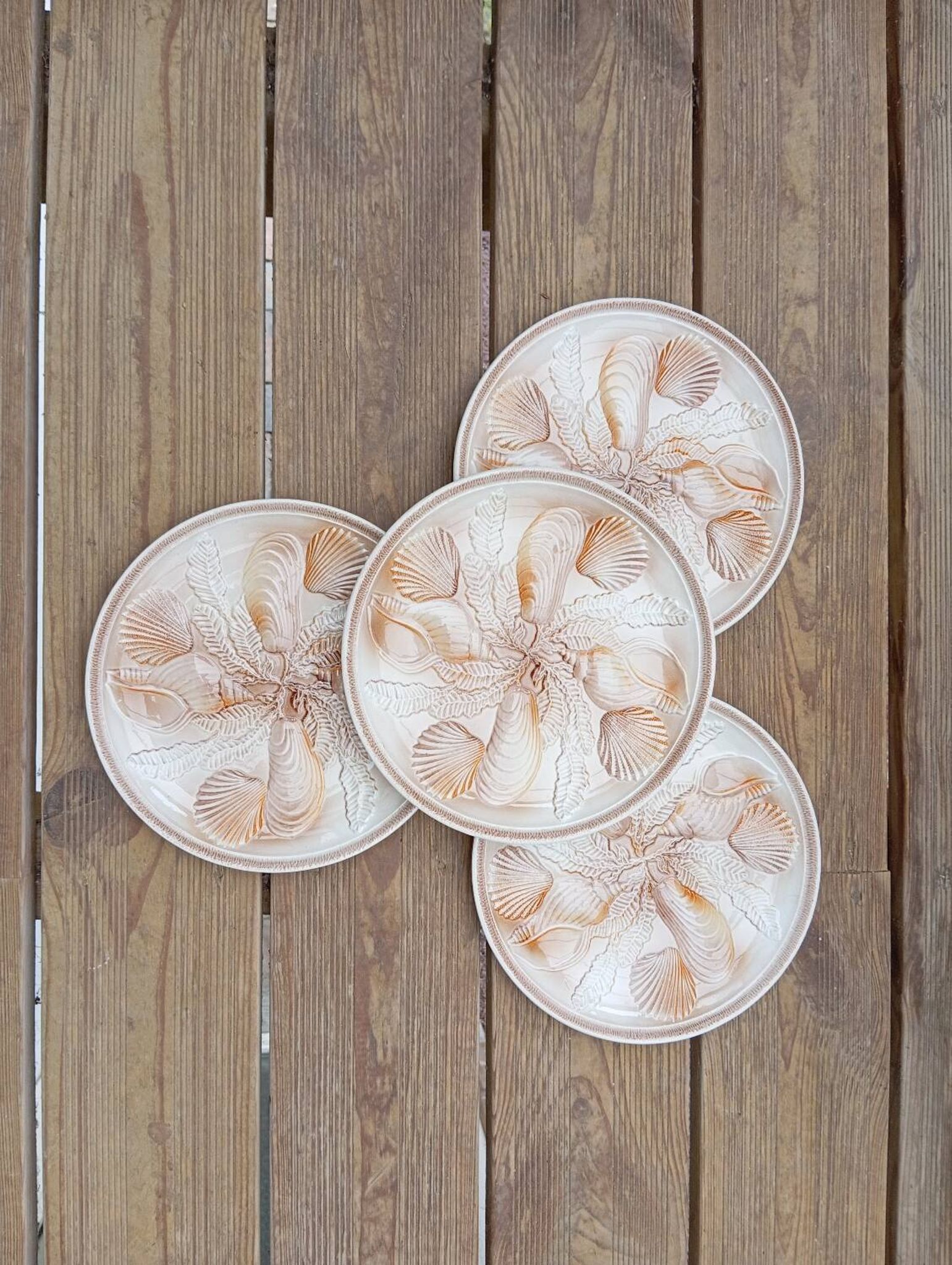 4 shellfish/fish plates 1960 barbotine Les ateliers du Revernay