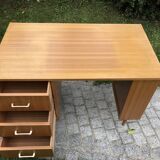 Vintage office feet spindles