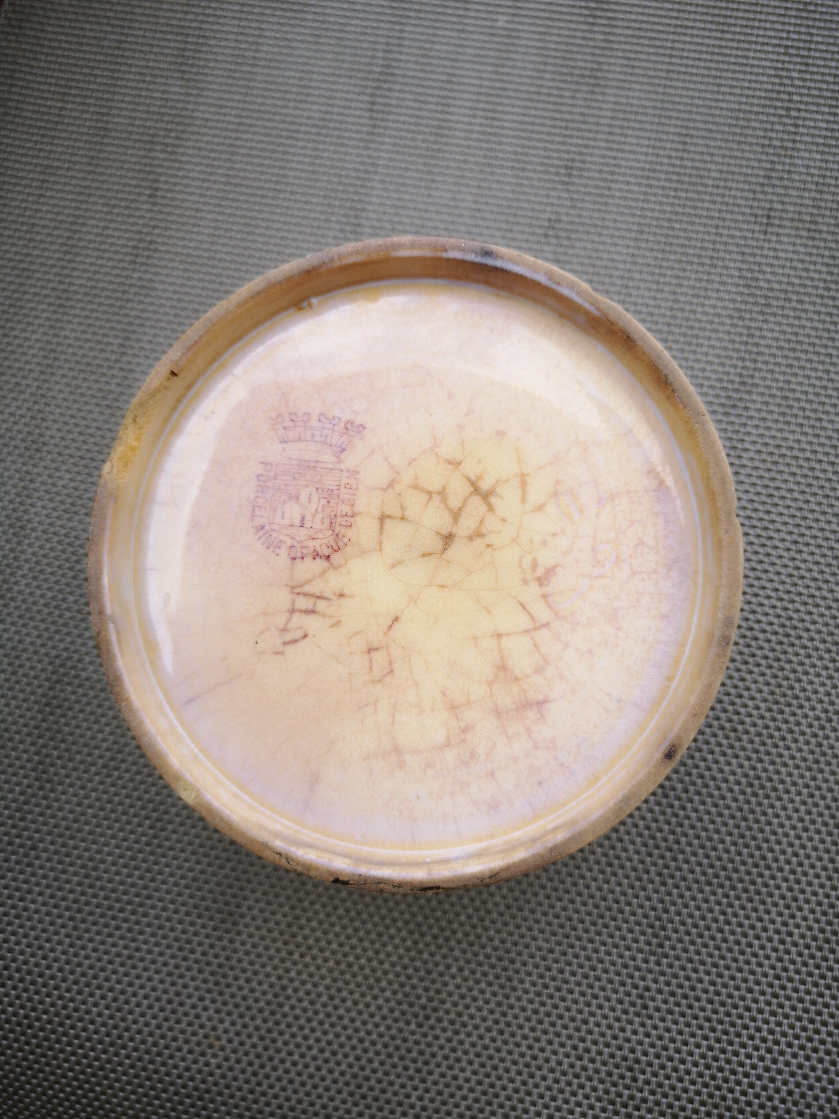 Gien opaque porcelain pot - Late 19th/early 20th century