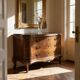 Elegant Italian Louis XV style commode, circa 1940.
