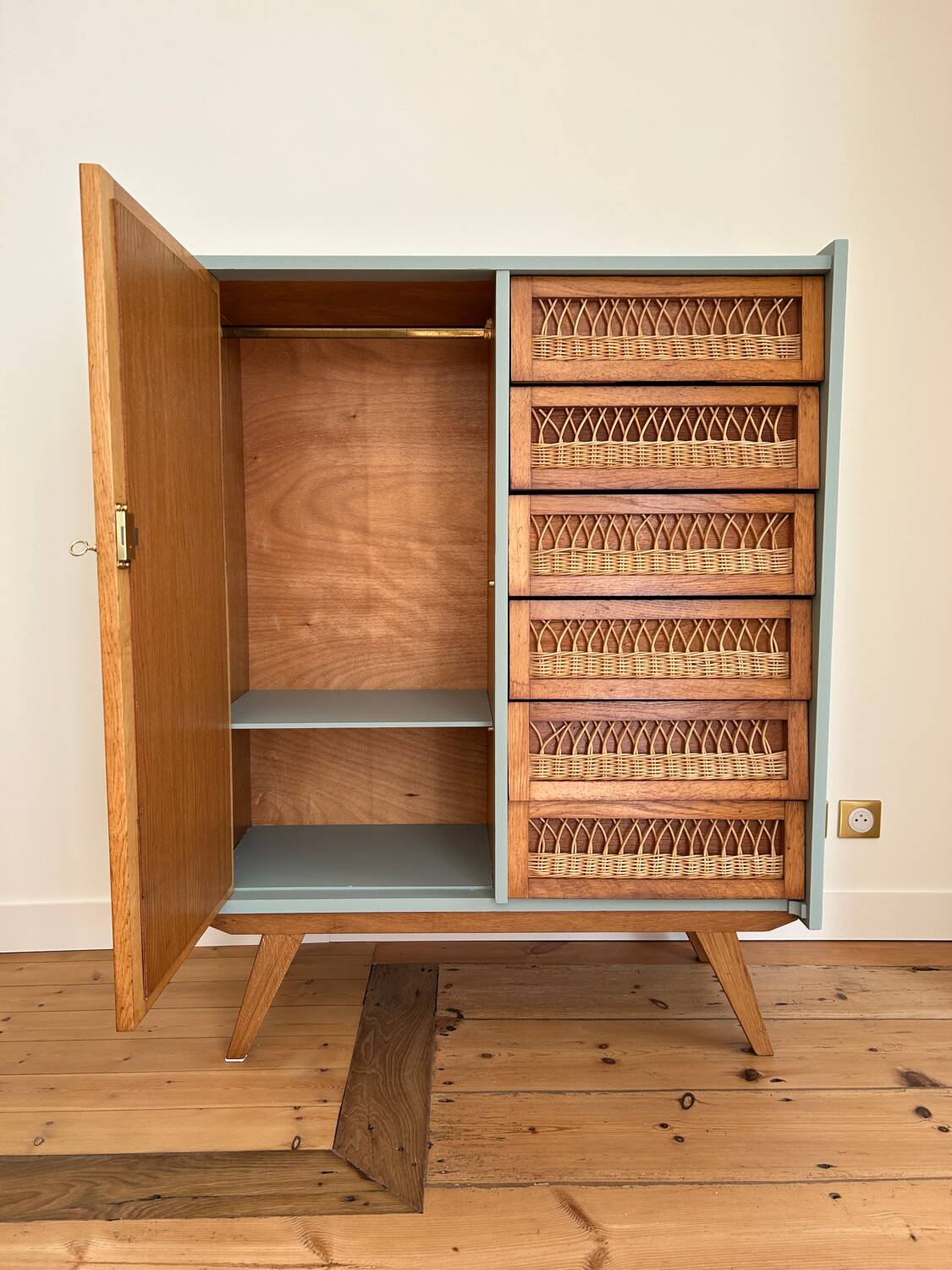 Oak and rattan wardrobe / chest of drawers