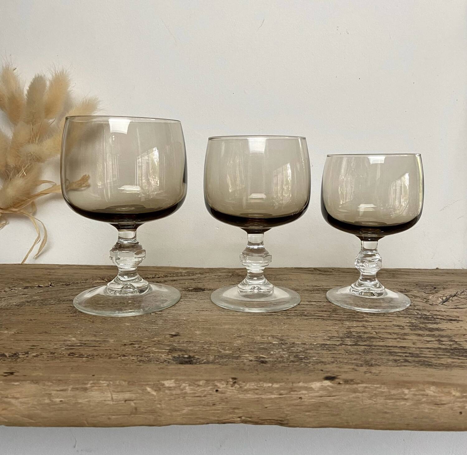 6 large smoked glasses