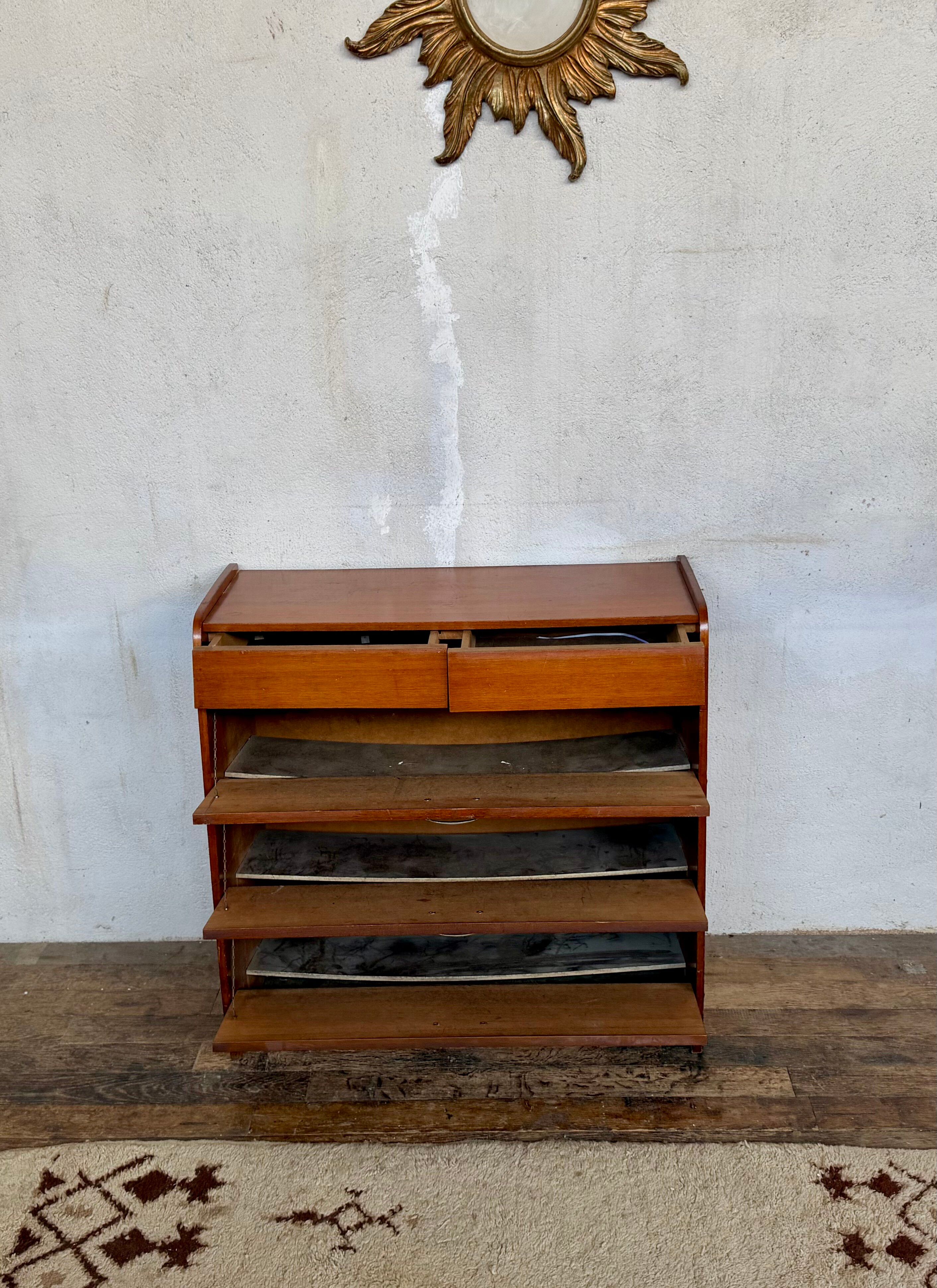 Vintage Scandinavian look shoe cabinet